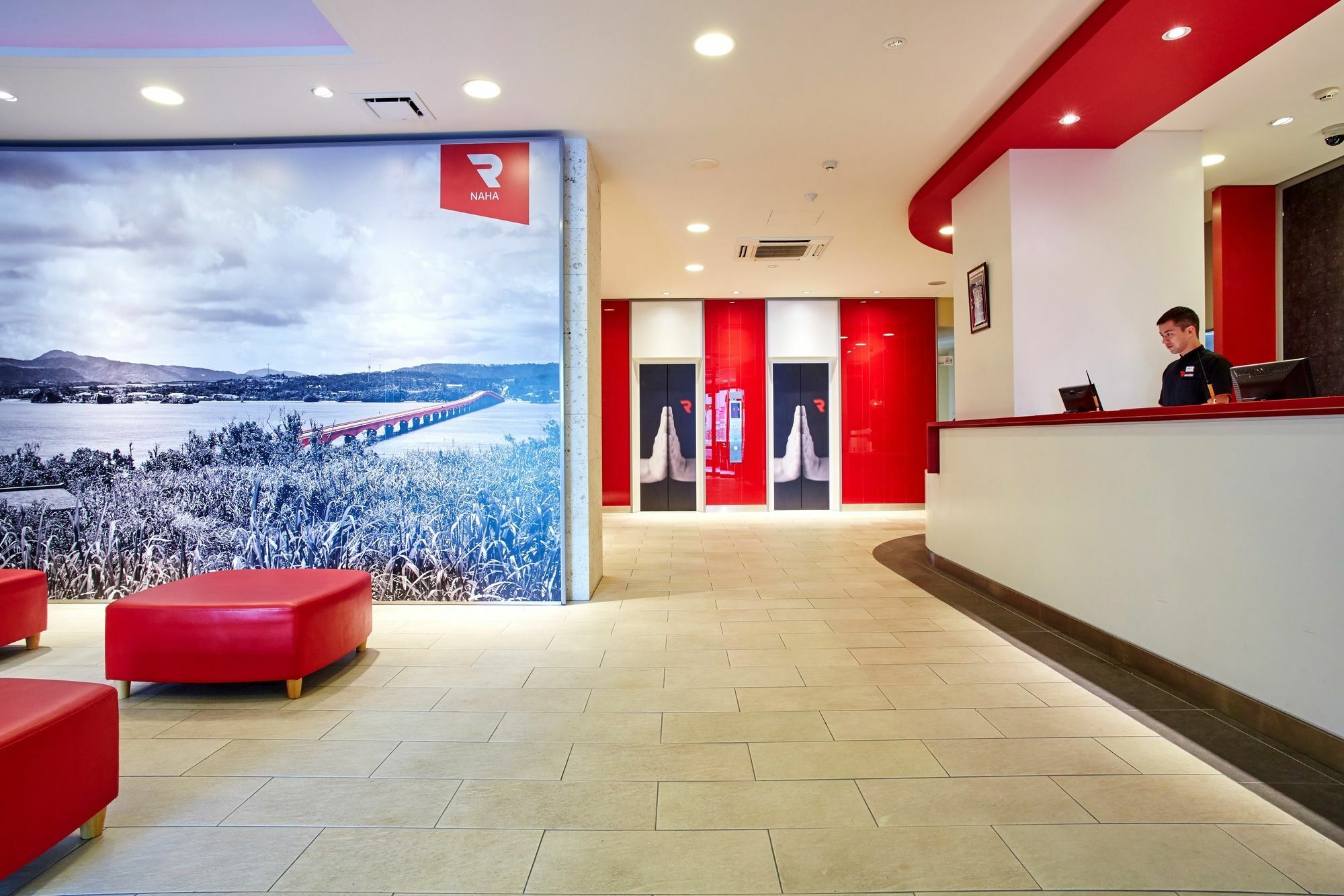 Comfort Inn Naha Tomari Port Экстерьер фото